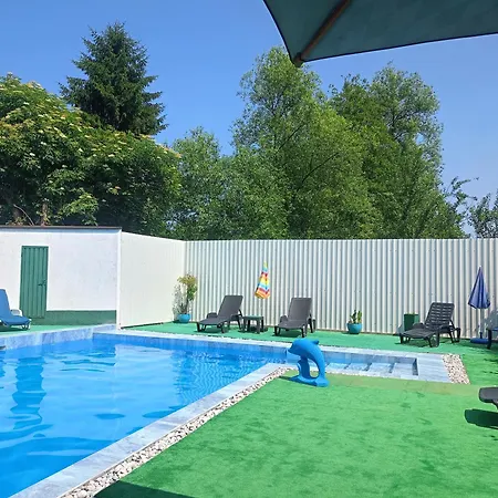 فيلة Hacienda I Bazen Osmanovic *